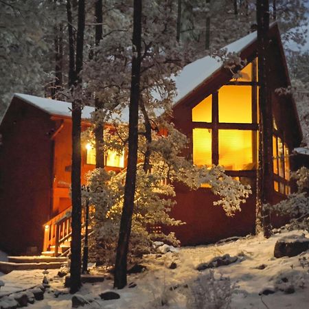 Prescott Cabin With Beautiful Forest Views And Deck! Exterior photo